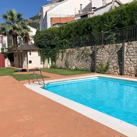 Apartment Con Vistas A La Piscina Y Al Castillo Templario La Iruela